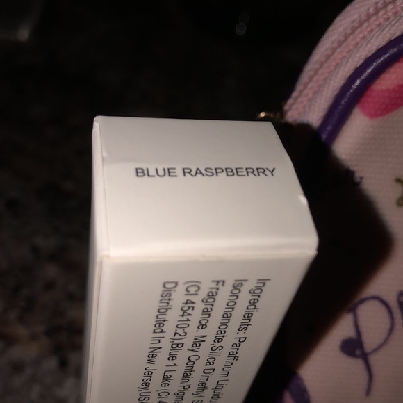 Vera Wang Cosmetic Bag New - Picture 2 of 8